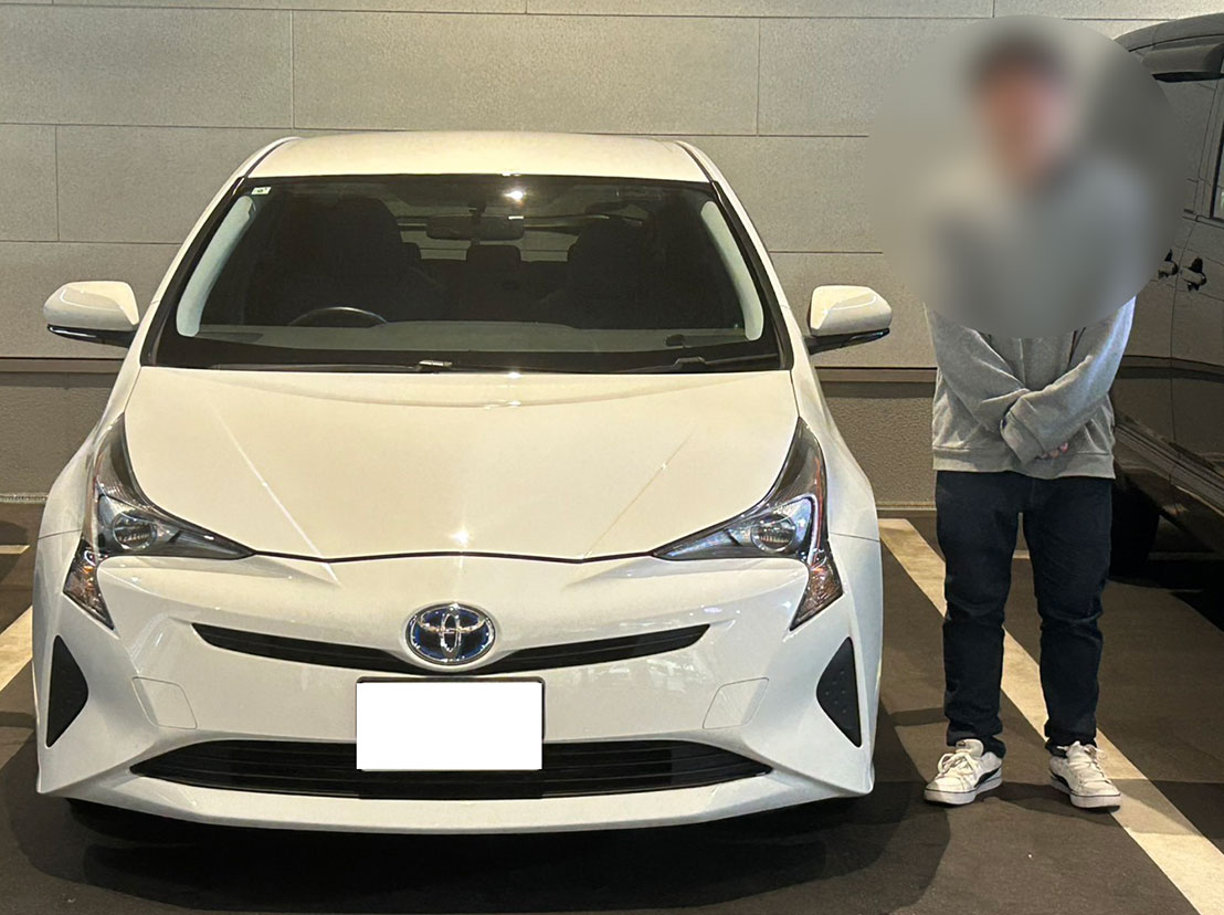 トヨタ プリウス