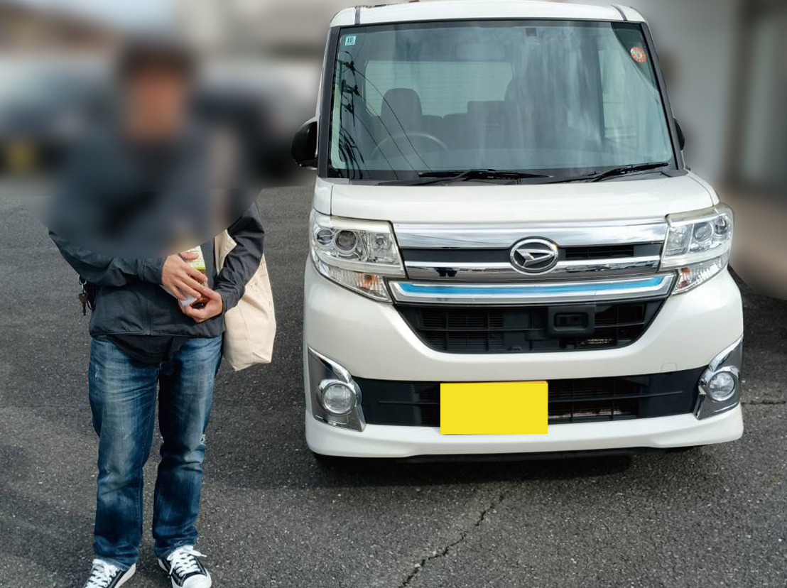 ダイハツ　タントカスタム