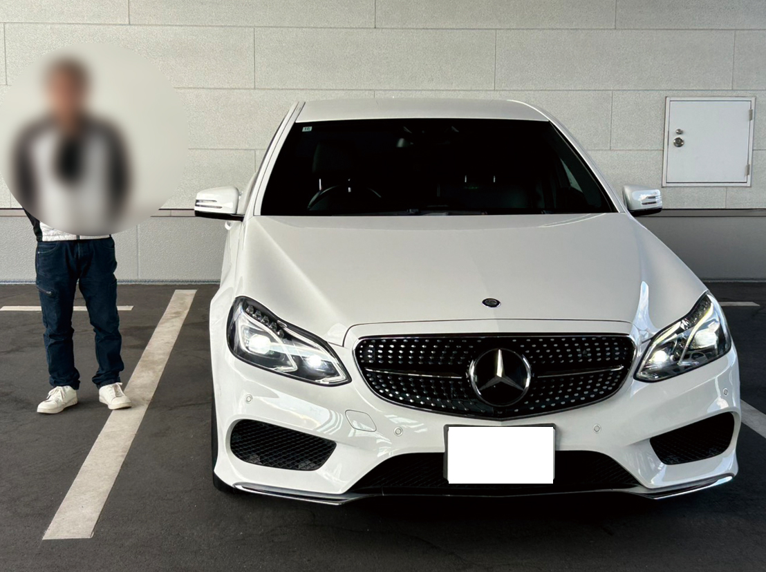 メルセデス・ベンツ　Eクラス