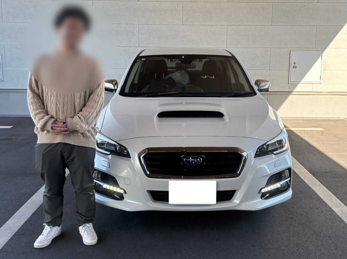 スバル　レヴォーグ