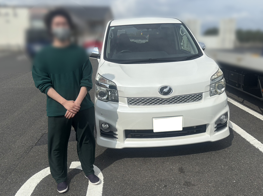 トヨタ　ヴォクシー