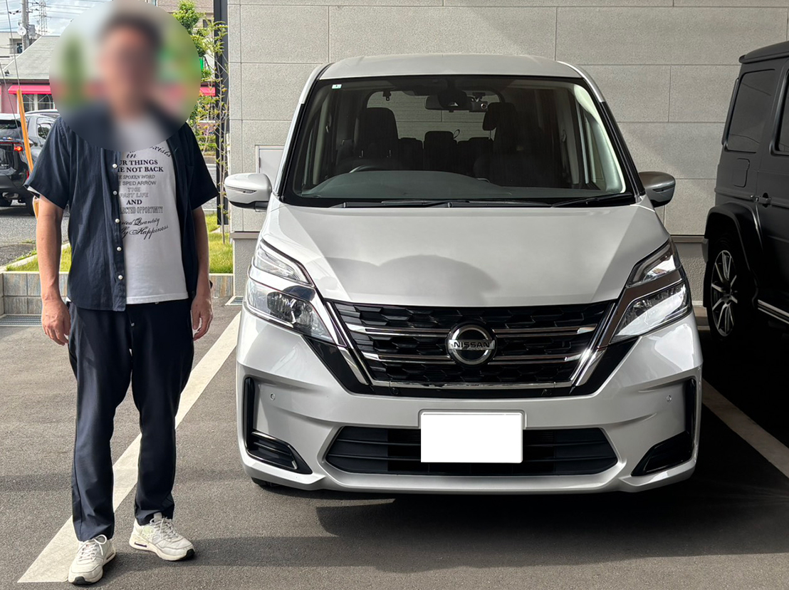 日産　セレナ